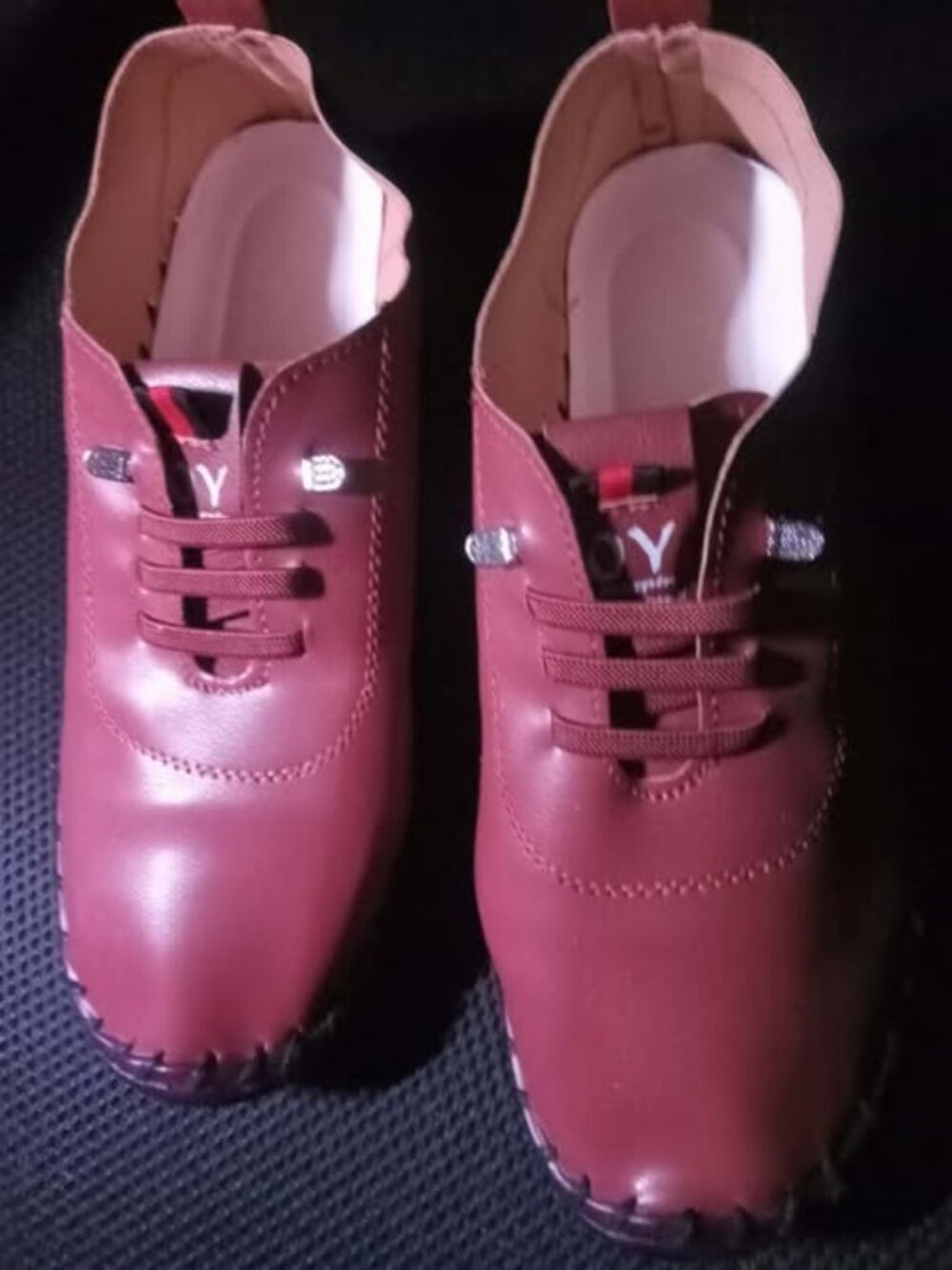 Brown shoes, US 8.5, faux leather, hard rubber sole, elastic laces